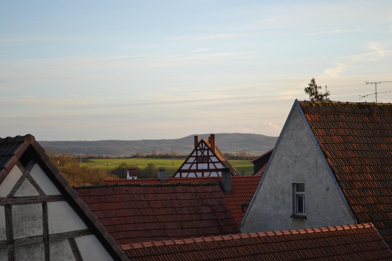 Hotel-Gasthof Rotes Ross Markt Einersheim Exterior foto